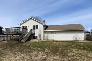 218 Crystal Ln, Montrose, MN 55363 - Photo 3