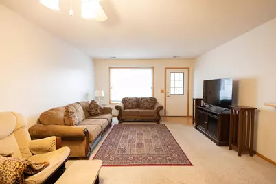 2005 Southcross Drive W #1006, Burnsville, MN 55306 - Photo 5