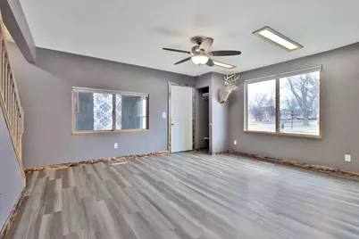 675 4th Street SE, Pine City, MN 55063 - Photo 5