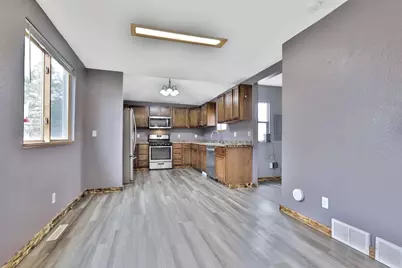 675 4th Street SE, Pine City, MN 55063 - Photo 9