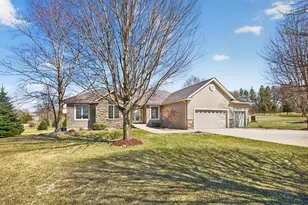 1442 30th St NW, Austin, MN 55912 - Photo 43