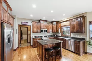 10827 Jersey Dr N, Brooklyn Park, MN 55445 - Photo 11