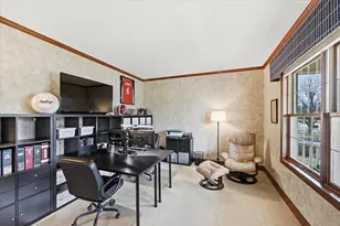 10827 Jersey Dr N, Brooklyn Park, MN 55445 - Photo 9