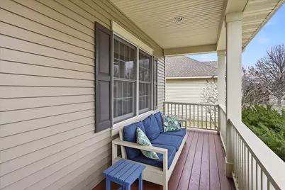 10827 Jersey Drive N, Brooklyn Park, MN 55445 - Photo 3