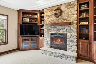 10827 Jersey Dr N, Brooklyn Park, MN 55445 - Photo 17