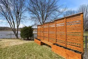 10827 Jersey Dr N, Brooklyn Park, MN 55445 - Photo 45