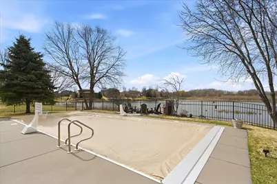 10827 Jersey Drive N, Brooklyn Park, MN 55445 - Photo 45