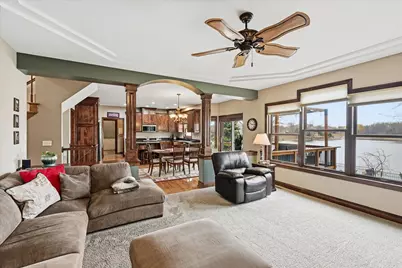 10827 Jersey Drive N, Brooklyn Park, MN 55445 - Photo 15