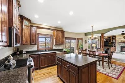 10827 Jersey Drive N, Brooklyn Park, MN 55445 - Photo 11