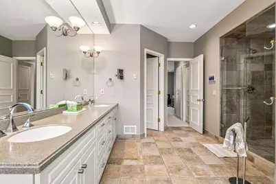 9226 Breckenridge Lane, Eden Prairie, MN 55347 - Photo 51