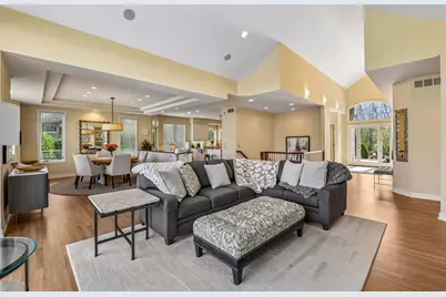 9226 Breckenridge Lane, Eden Prairie, MN 55347 - Photo 25
