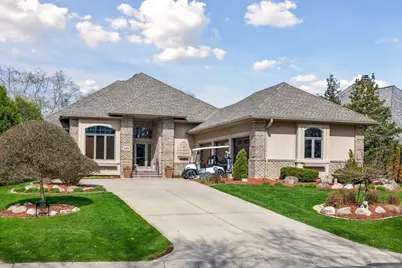 9226 Breckenridge Lane, Eden Prairie, MN 55347 - Photo 9