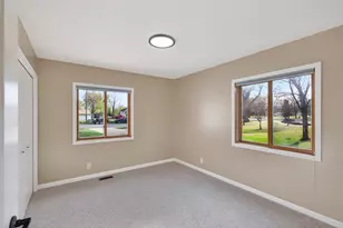 901 W Main St, Belle Plaine, MN 56011 - Photo 17