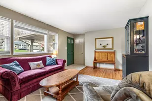 1812 Sunny Slope Ln, Saint Paul, MN 55116 - Photo 5