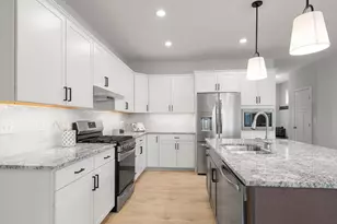 1103 Seurer St, Elko New Market, MN 55054 - Photo 3