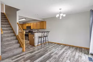 858 Gannon Dr, Shakopee, MN 55379 - Photo 9