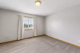 858 Gannon Dr, Shakopee, MN 55379 - Photo 19