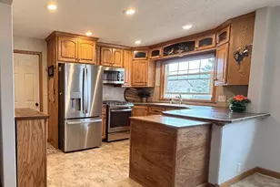 751 Easy St, Tracy, MN 56175 - Photo 9