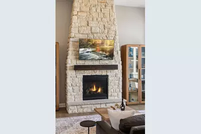 5710 Kelvin Avenue N, Lake Elmo, MN 55042 - Photo 13