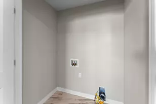 2101 Pleasant Dr, Prescott, WI 54021 - Photo 13