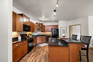 4132 Vernon Ave S, Saint Louis Park, MN 55416 - Photo 5