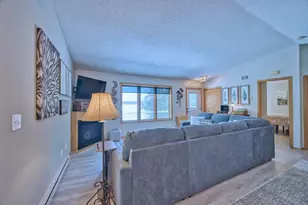 10153 S Clear Lake Rd, Britt, MN 55710 - Photo 7