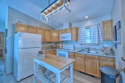 10153 S Clear Lake Road, Britt, MN 55710 - Photo 5