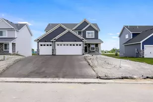 15735 157 Ave, Savage, MN 55378 - Photo 3