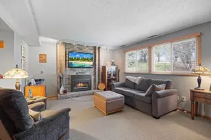 7012 W 84th St Cir, Bloomington, MN 55438 - Photo 15