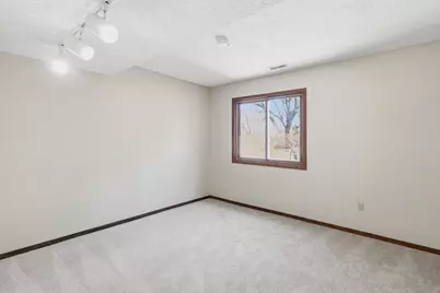 7351 Walnut Court, Eden Prairie, MN 55346 - Photo 25