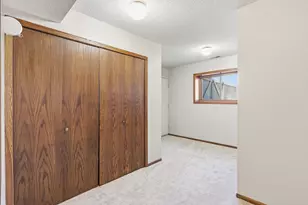 7351 Walnut Ct, Eden Prairie, MN 55346 - Photo 27