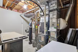 7351 Walnut Ct, Eden Prairie, MN 55346 - Photo 33