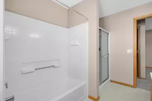 4901 Bisset Ln, Inver Grove Heights, MN 55076 - Photo 21