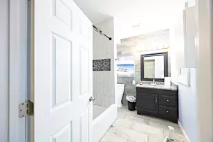 366 Topping St, Saint Paul, MN 55117 - Photo 5