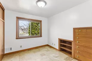 1217 Cook Ave E, Saint Paul, MN 55106 - Photo 15