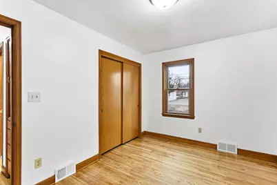 1217 Cook Avenue E, Saint Paul, MN 55106 - Photo 11