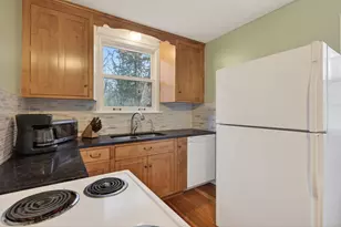 10545 Humboldt Ave S, Bloomington, MN 55431 - Photo 11