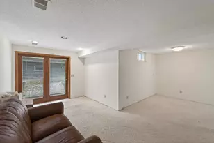 10545 Humboldt Ave S, Bloomington, MN 55431 - Photo 25