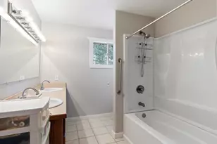 12654 Knollwood Dr, Baxter, MN 56425 - Photo 9