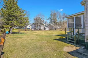 525 3rd St SE, Perham, MN 56573 - Photo 5