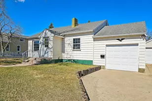 525 3rd St SE, Perham, MN 56573 - Photo 37