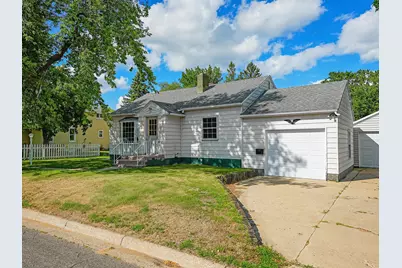 525 3rd St SE, Perham, MN 56573 - Photo 7
