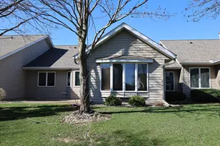 611 Cherrywood Ct, Red Wing, MN 55066 - Photo 1