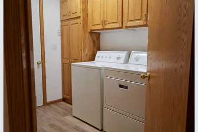 611 Cherrywood Court, Red Wing, MN 55066 - Photo 21