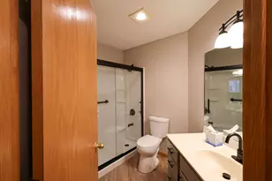 611 Cherrywood Ct, Red Wing, MN 55066 - Photo 11