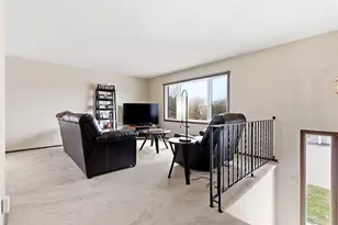 8361 W 100th St, Bloomington, MN 55438 - Photo 3