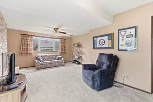 8361 W 100th St, Bloomington, MN 55438 - Photo 19