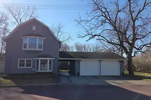 1022 6th Ave, Heron Lake, MN 56137 - Photo 1