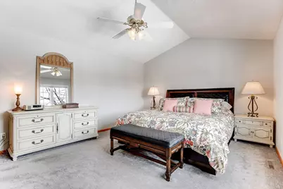 8161 Shadyview Lane N, Maple Grove, MN 55311 - Photo 9