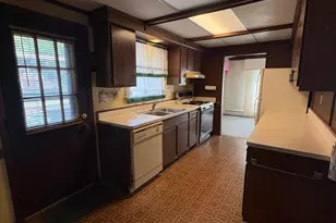 13515 Mayview Ct, Minnetonka, MN 55345 - Photo 3